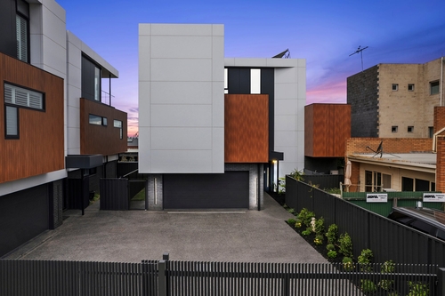 6 Adie La, Geelong, VIC 3220