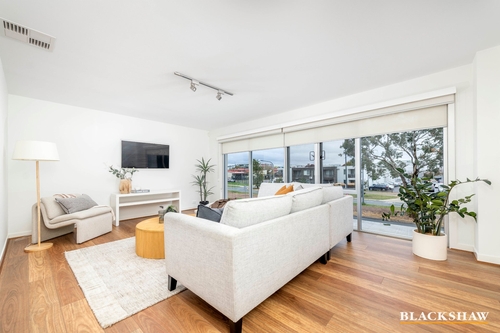 2/63 Anthony Rolfe Avenue, Gungahlin, ACT 2912