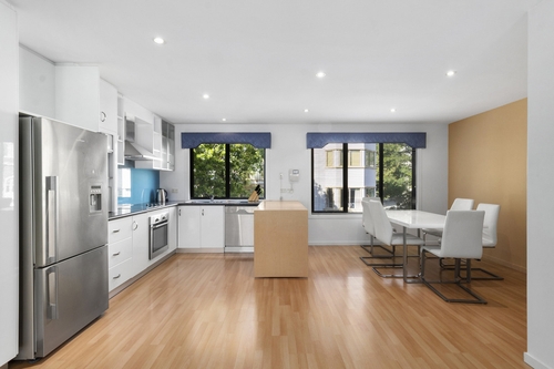 2 Terminus Row, Hobart, TAS 7000