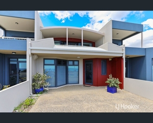 171 Ocean Drive, South Bunbury, WA 6230 photo 2 of 19