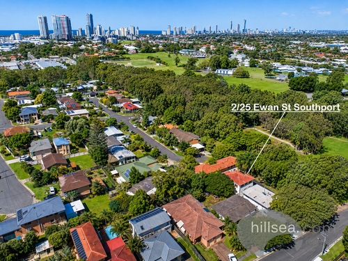2/25 Ewan Street, Southport, QLD 4215