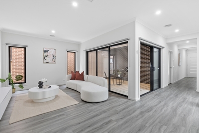 4 Perease Road, Wollert, VIC 3750 photo 2 of 12