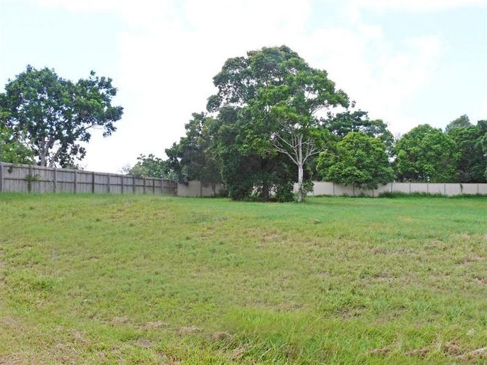 4 Woodgate Avenue, Craignish, QLD 4655 Property Details