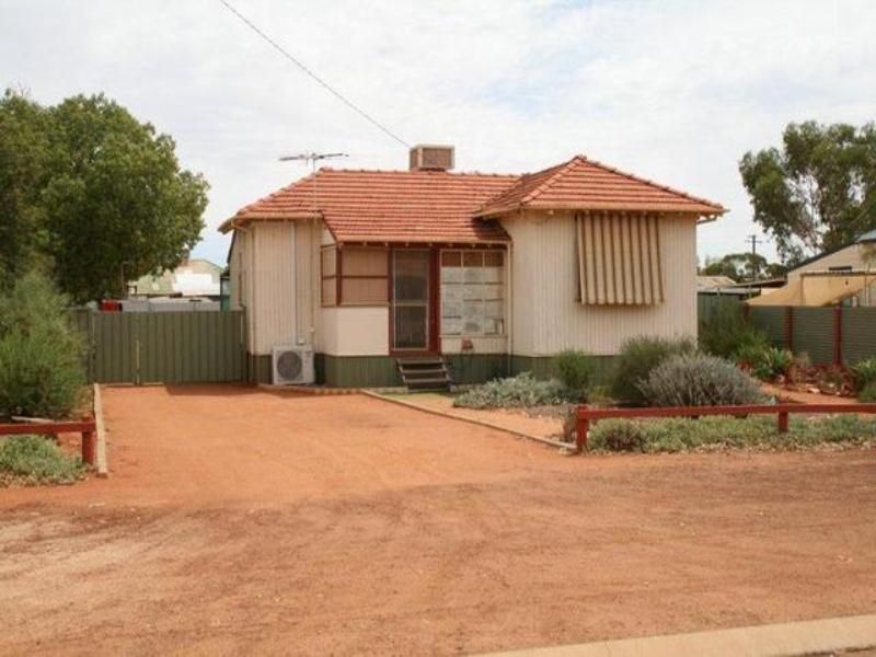 40 Richter Avenue, Morawa, WA 6623 Property Details