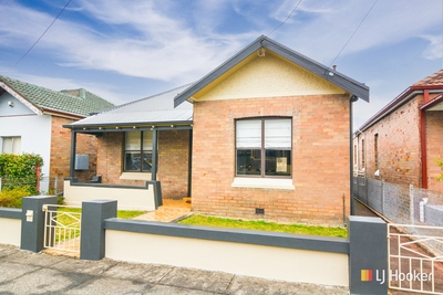 Explore Academy Street Lithgow Nsw 2790 View Au