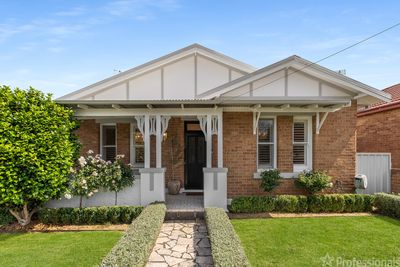 Explore Prince Street, Orange, NSW - 2800 - view.com.au