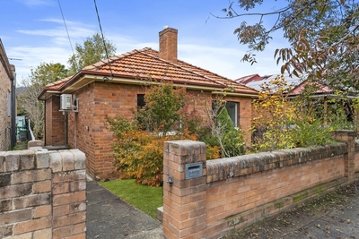 Explore Academy Street Lithgow Nsw 2790 View Au