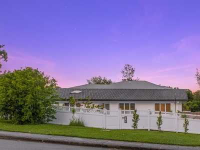 Explore Gilruth Road Kenmore Qld 4069 View Au