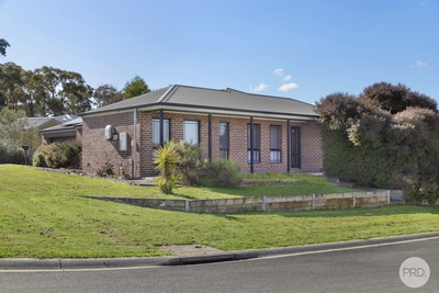 Explore Muller Court, Mount Clear, VIC - 3350 - view.com.au