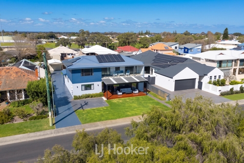 72 Marine Terrace, Busselton, WA 6280