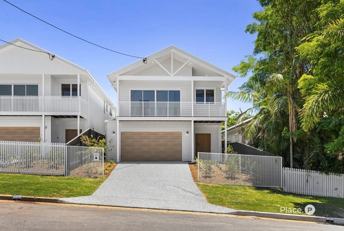 12 Gatling Road, Cannon Hill, QLD 4170