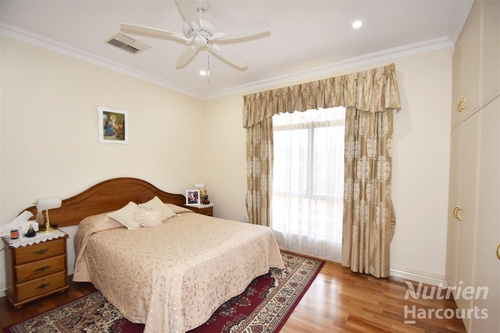 130 Cromwell Drive, Desert Springs, NT 0870