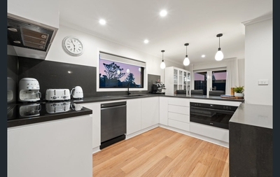3 French Street, Hackett, ACT 2602 photo 2 of 31
