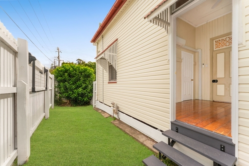 46 Warwick Road, Ipswich, QLD 4305