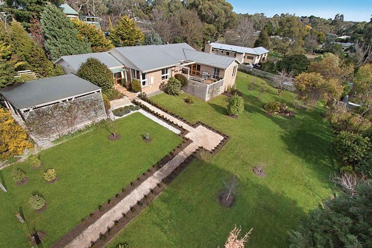 34 Bent Street, Macedon, VIC 3440 for Sale