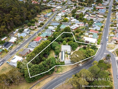 76 Montrose Road, Montrose, TAS 7010 photo 2 of 26
