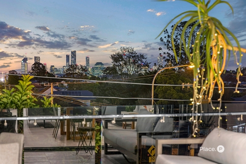 4 Dalma Street, Norman Park, QLD 4170