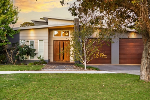 18 Thomson Street, Sale, VIC 3850