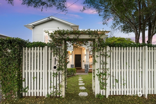 72 Pozieres Road, Tarragindi, QLD 4121