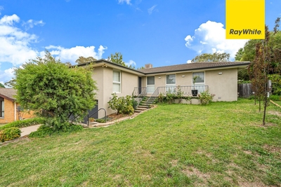 16 Fullwood Street, Weston, ACT 2611 photo 1 of 26