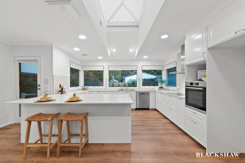 8 Ewart Street, Yarralumla, ACT 2600