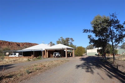 14 Brumby Road, Alice Springs, NT 0870 photo 2 of 29
