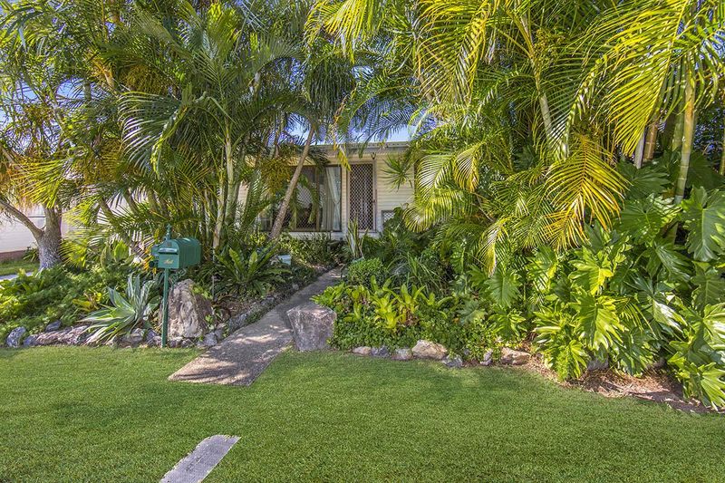 5 Noel Street, Clontarf, QLD 4019 Property Details