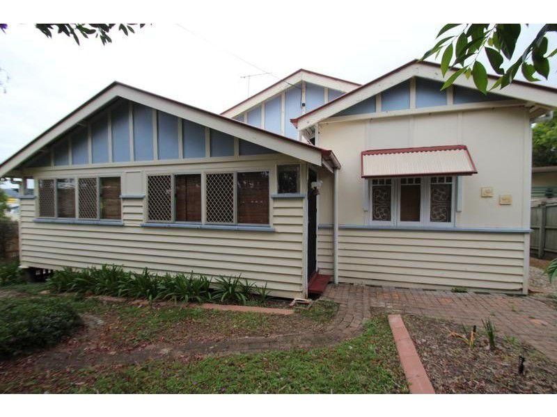 5 william street nambour