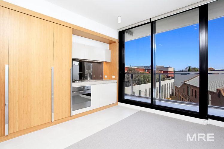 103/1 Clara Street