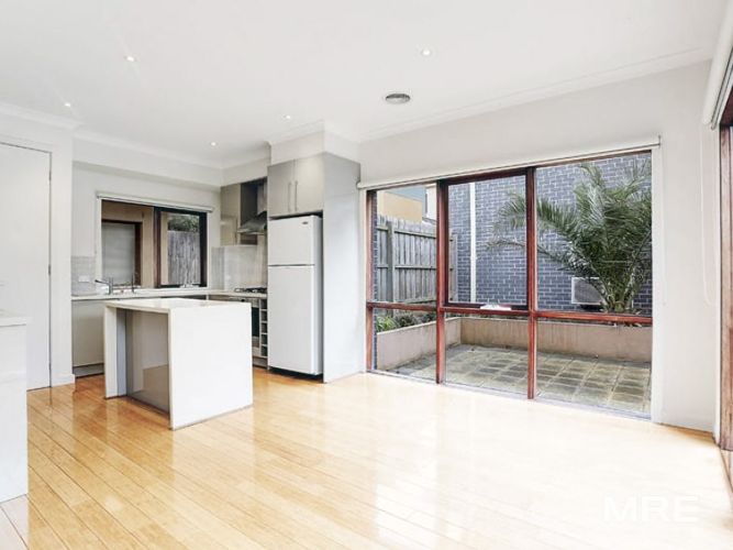 12/410 Waverley Road