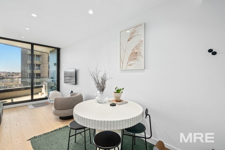 901/649 Chapel Street