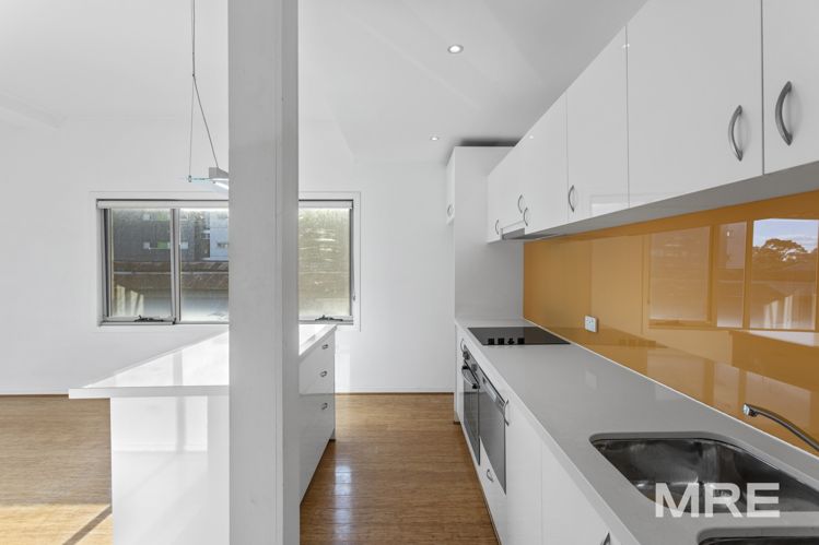 4/118 Haines Street