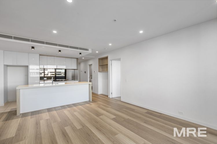 601/3 Yarra Street