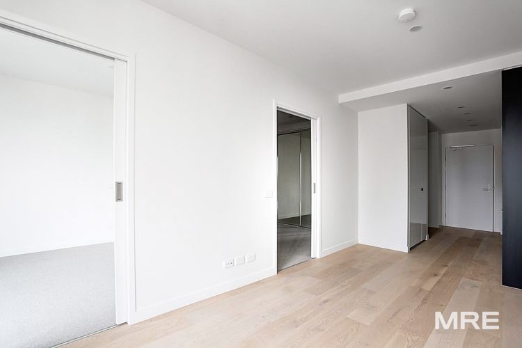 2202/296 Little Lonsdale Street