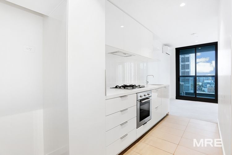 2105/285 La Trobe Street