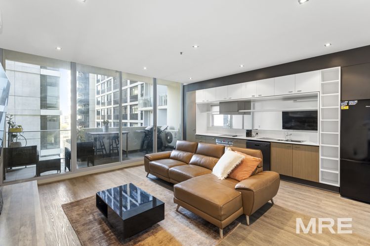 505/12 Yarra Street