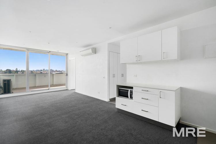906/77 River Street