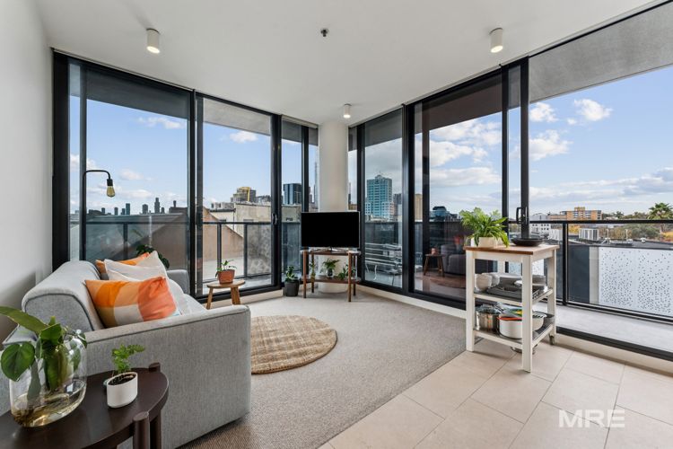 304/1 Clara Street