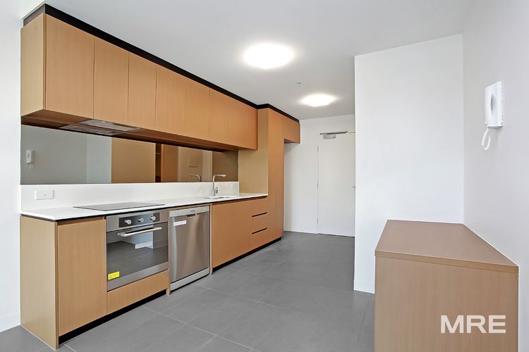 903/15 Clifton Street
