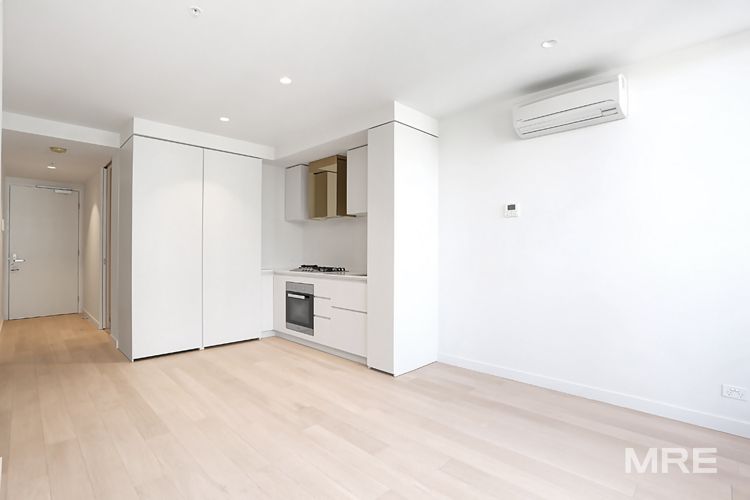 1015/135 A'Beckett Street