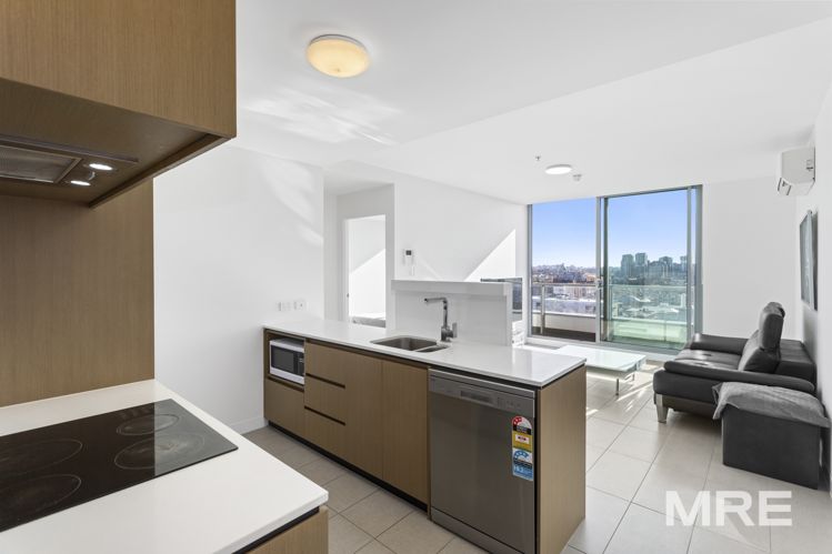 1111/15 Clifton Street