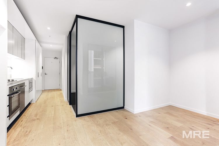 2706/33 Rose Lane
