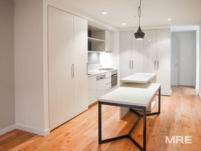 402/2 Tweed Street