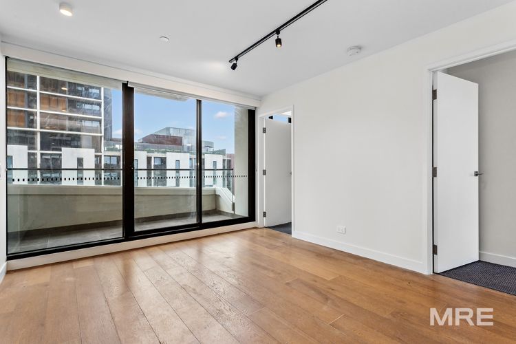 906/2 Claremont Street