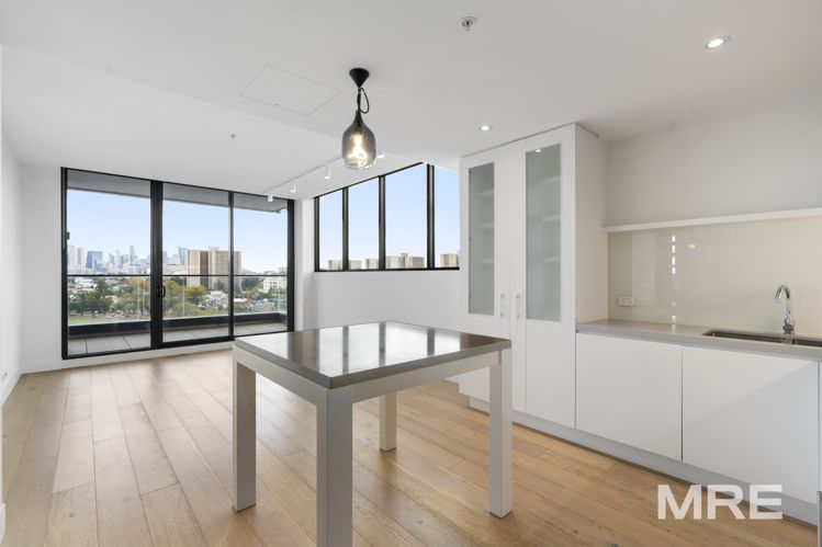 806/1 Dyer Street