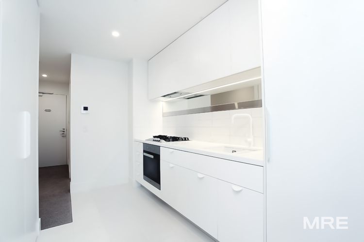 2409/500 Elizabeth Street