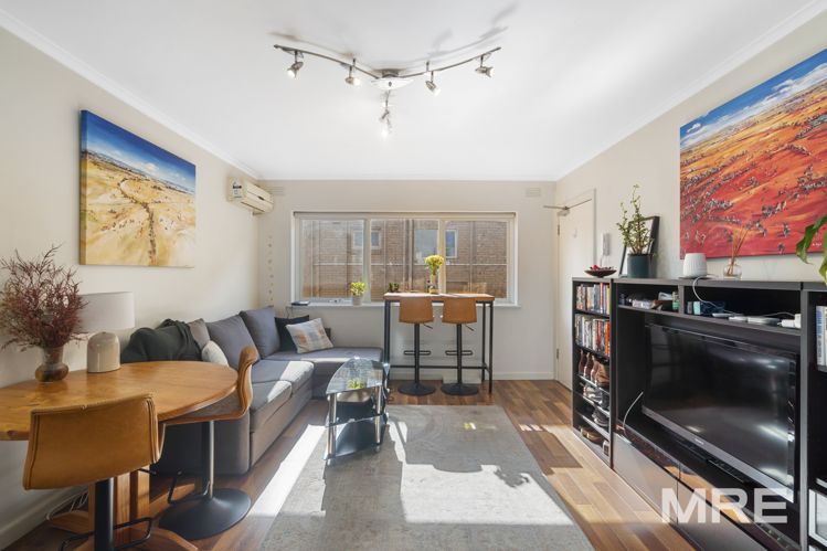 4/8 Marriott Street