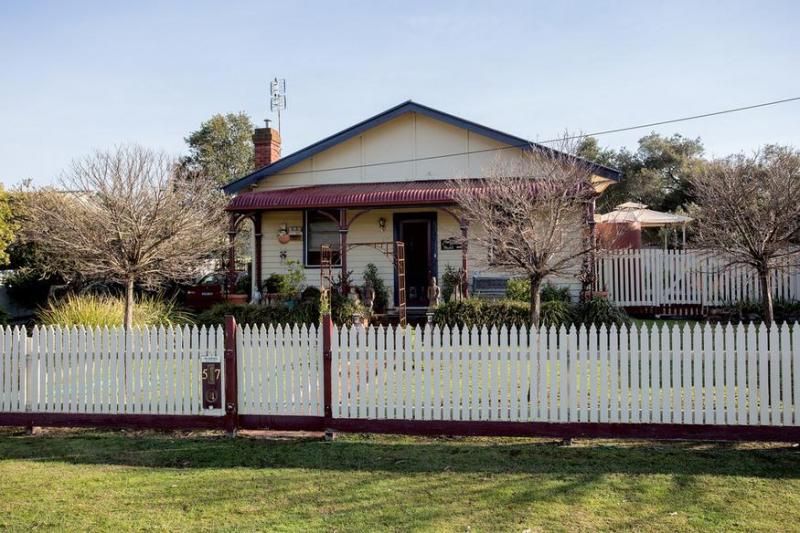 57 Simpsons Road, Eaglehawk, VIC 3556 Property Details
