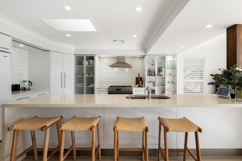 39 Beverley Crescent, Broadbeach Waters, QLD 4218