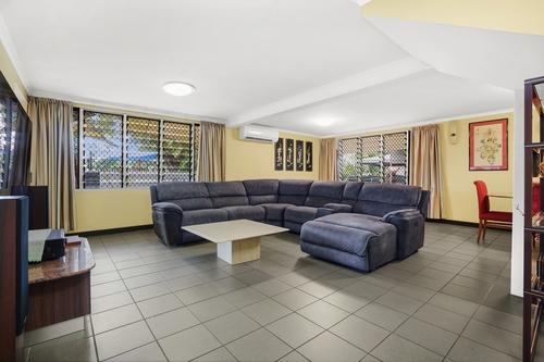 2 Brazil Crescent, Karama, NT 0812